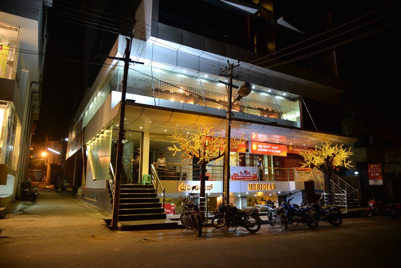 Amber Castle Hotel Hassan Luaran gambar
